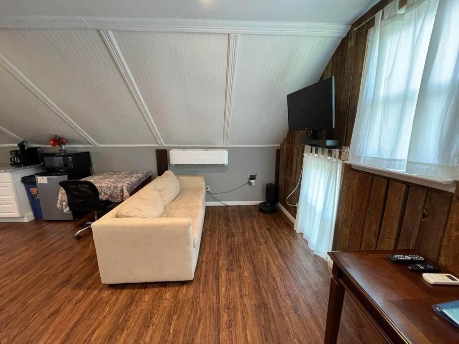 Eden Farm: Private Studio Minutes From Salisbury Exterior foto